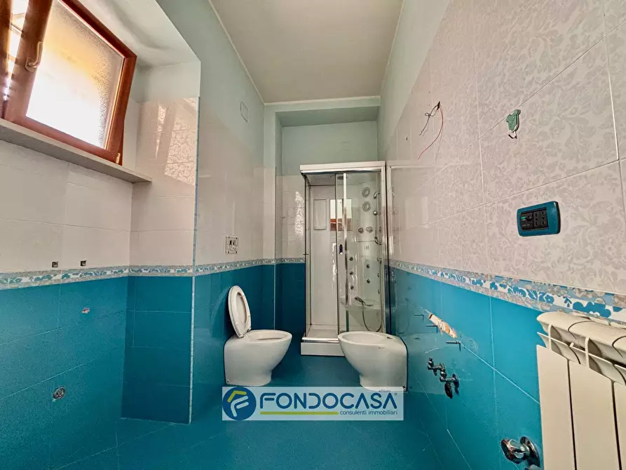 Immagine 57 di Palazzo in vendita  in via filippo turati a Sant'antimo