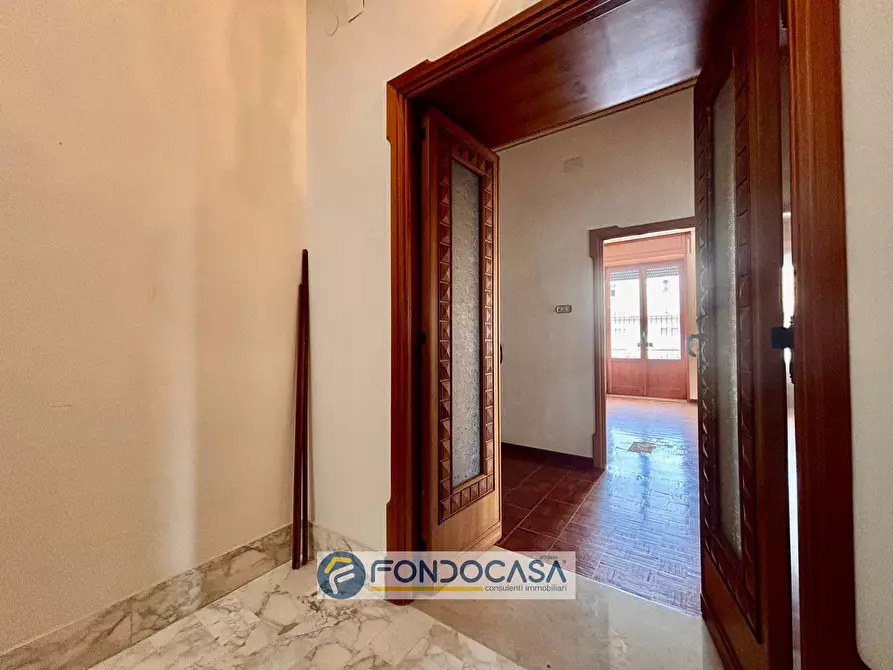 Immagine 59 di Palazzo in vendita  in via filippo turati a Sant'antimo