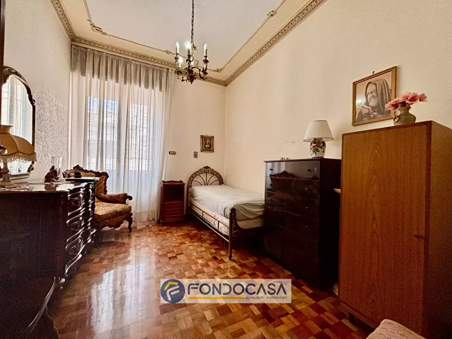 Immagine 66 di Palazzo in vendita  in via filippo turati a Sant'antimo