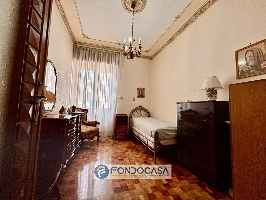 Immagine 67 di Palazzo in vendita  in via filippo turati a Sant'antimo