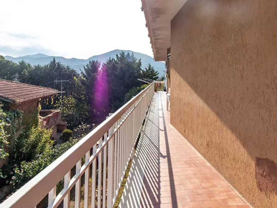 Immagine 30 di Appartamento in vendita  in Via Gioacchino Rossini 39 a Baronissi