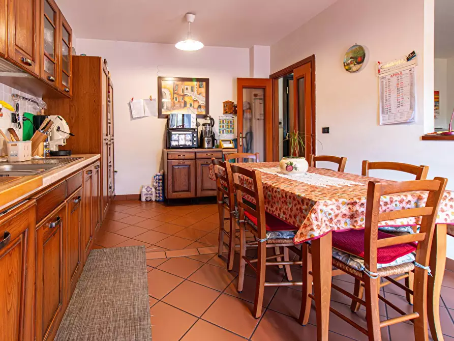 Immagine 11 di Appartamento in vendita  in Via Gioacchino Rossini 39 a Baronissi