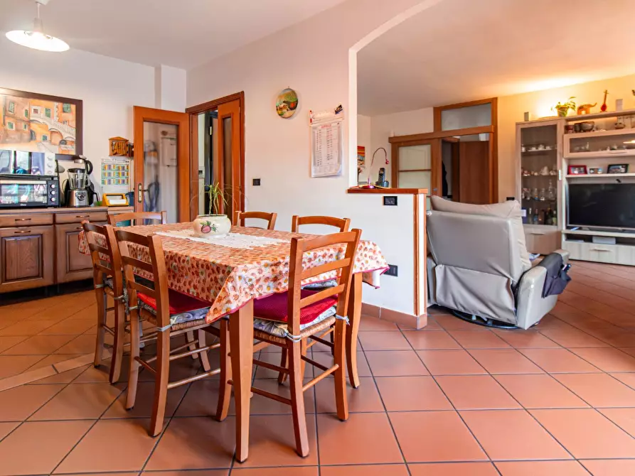 Immagine 12 di Appartamento in vendita  in Via Gioacchino Rossini 39 a Baronissi