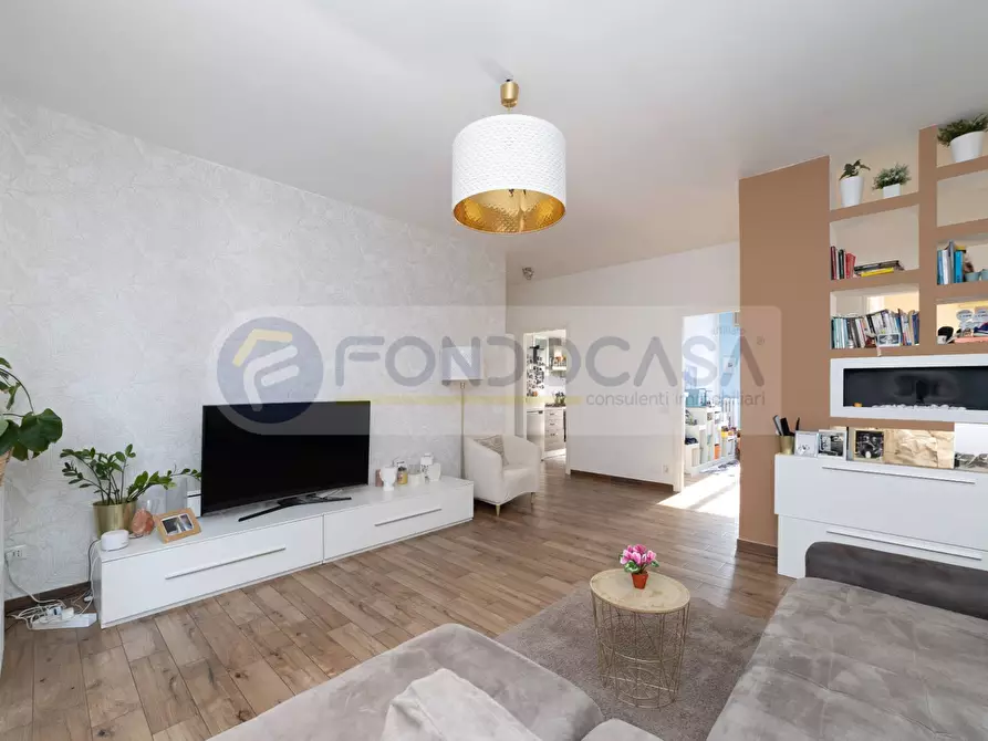 Immagine 2 di Appartamento in vendita  in Via Del Ricordo 24 a Milano