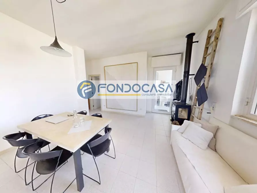 Immagine 3 di Villa in vendita  in Via Porto Empedocles 5 a Lecce