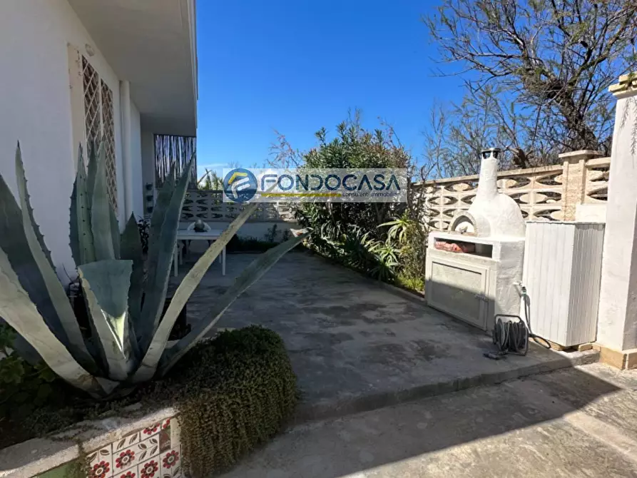 Immagine 26 di Villa in vendita  in Via Porto Empedocles 5 a Lecce