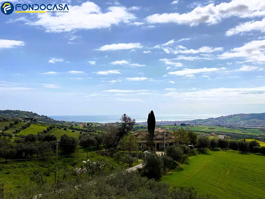 Immagine 20 di Appartamento in vendita  in Via Sant'Angelo 55 a Ancarano