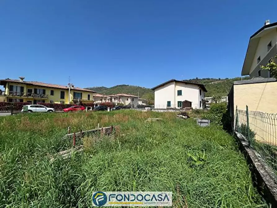 Immagine 5 di Terreno residenziale in vendita  snc a Adro