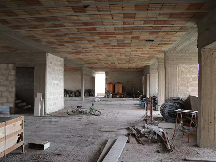 Immagine 19 di Rustico / casale in vendita  in via roma 70 a San Giorgio Ionico