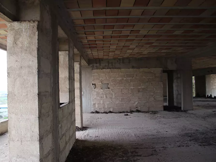 Immagine 35 di Rustico / casale in vendita  in via roma 70 a San Giorgio Ionico