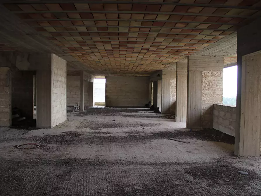 Immagine 39 di Rustico / casale in vendita  in via roma 70 a San Giorgio Ionico