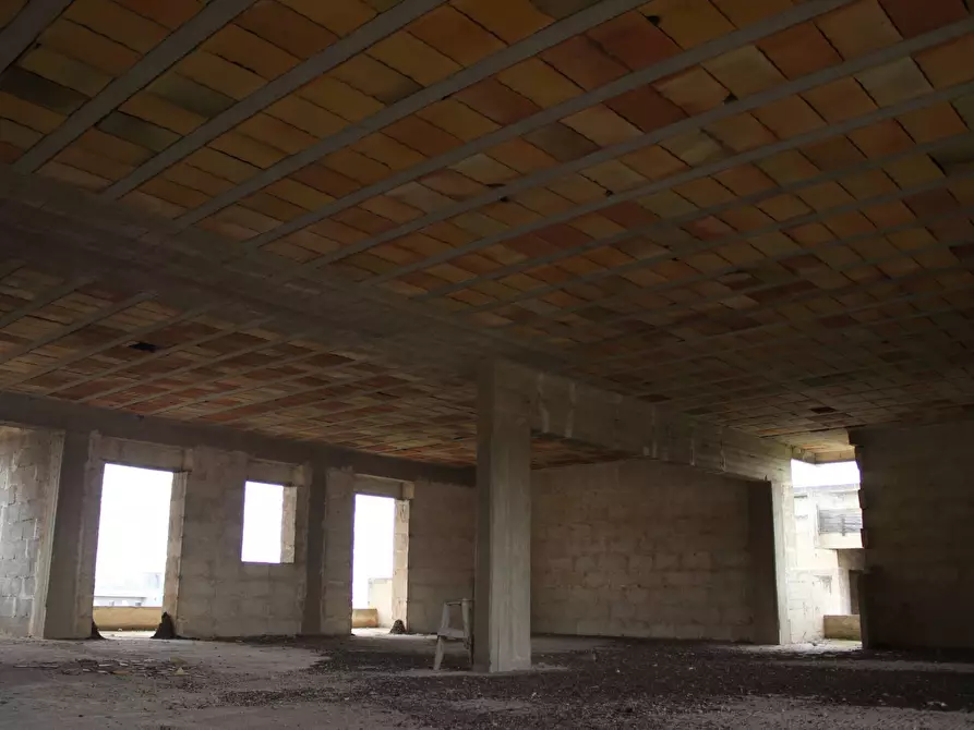 Immagine 43 di Rustico / casale in vendita  in via roma 70 a San Giorgio Ionico