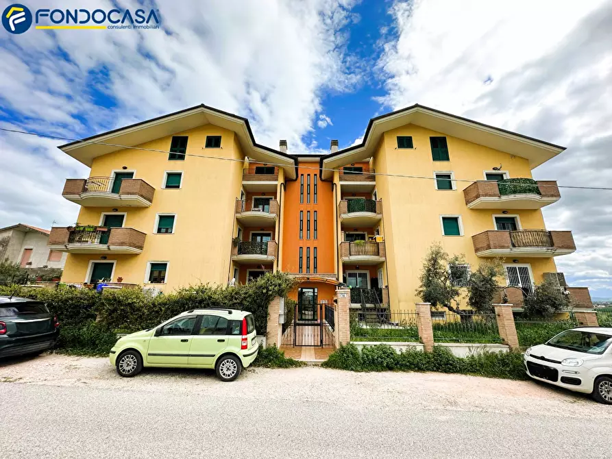 Immagine 22 di Appartamento in vendita  in Via Sant'Angelo 55 a Ancarano