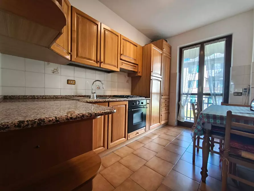 Immagine 9 di Appartamento in vendita  in Via S. Alessandro 31 a Clusone