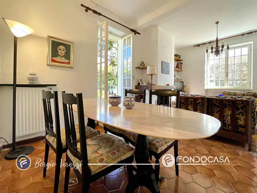 Immagine 7 di Villa in vendita  in Via Molino a Borgio Verezzi