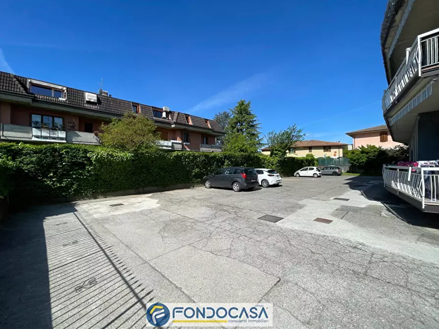 Immagine 4 di Magazzino in vendita  11 a Cazzago San Martino