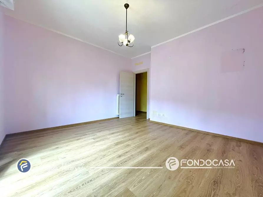 Immagine 9 di Appartamento in vendita  in Via IV Novembre a Borgio Verezzi