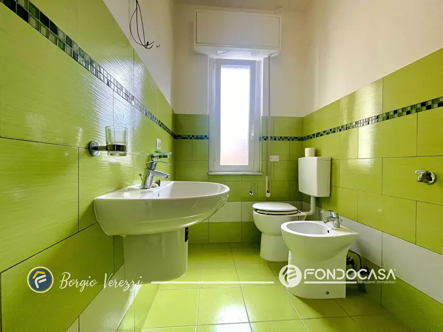 Immagine 16 di Appartamento in vendita  in Via IV Novembre a Borgio Verezzi