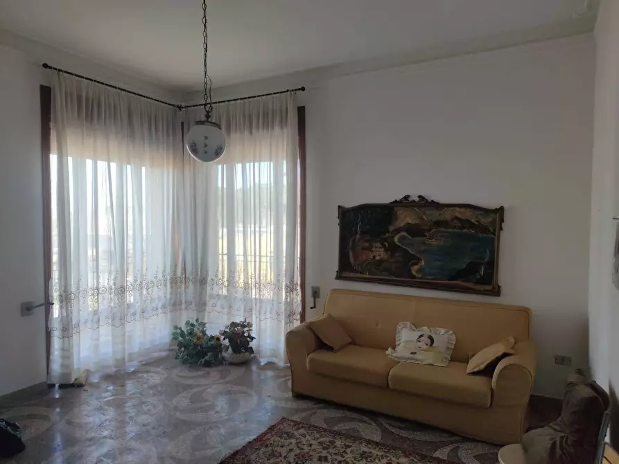 Immagine 2 di Appartamento in vendita  in via gramsci 161 a Lizzanello