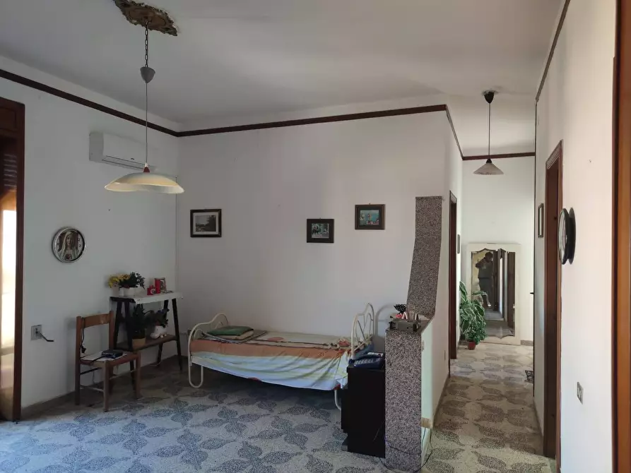 Immagine 3 di Appartamento in vendita  in via gramsci 161 a Lizzanello