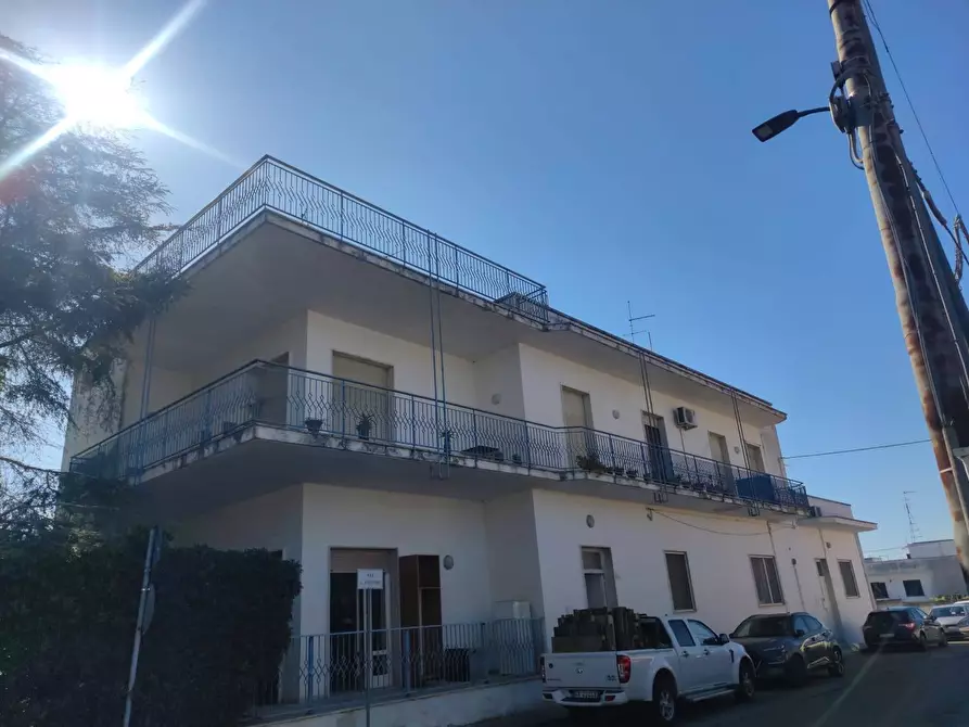 Immagine 18 di Appartamento in vendita  in via gramsci 161 a Lizzanello