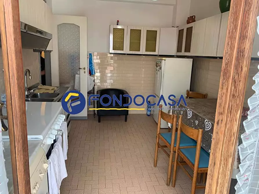 Immagine 7 di Appartamento in vendita  in via rione de gasperi 40 a Giugliano In Campania