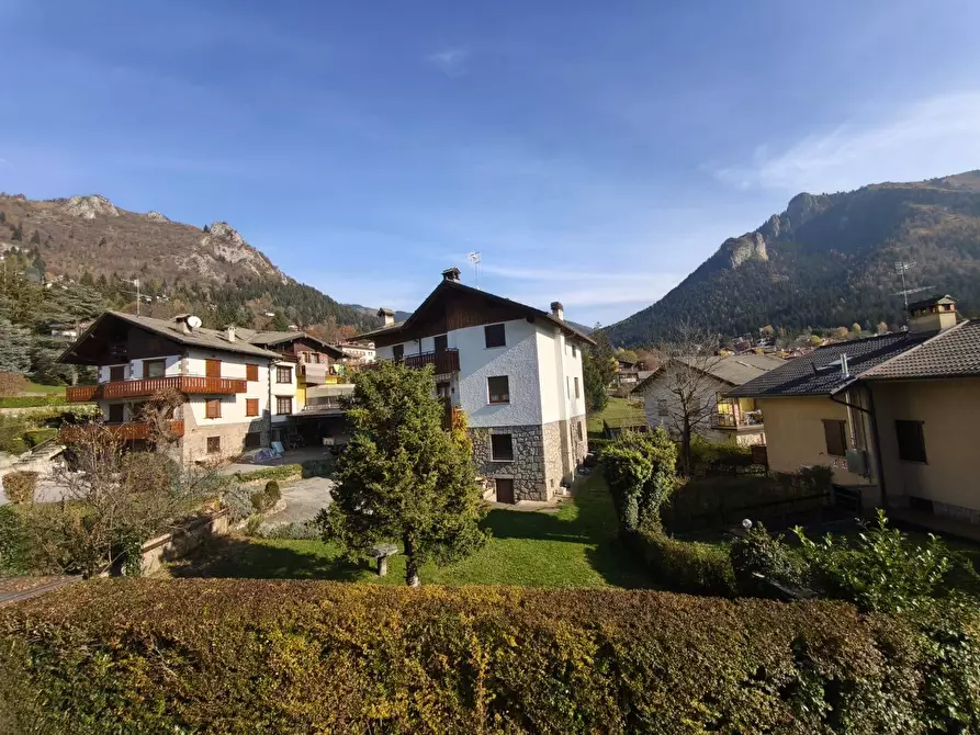 Immagine 9 di Appartamento in vendita  in via provinciale 78 a Ardesio