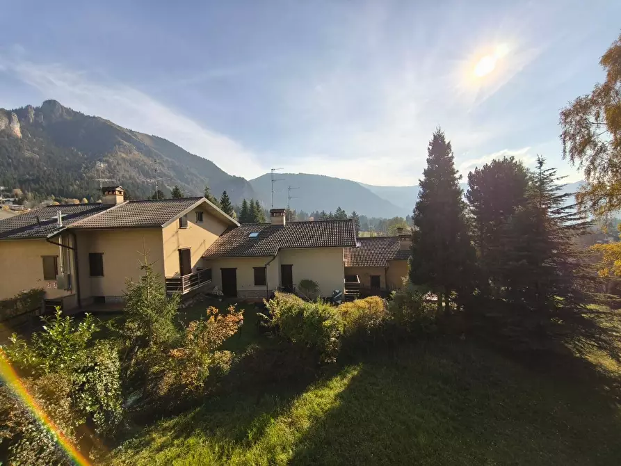 Immagine 10 di Appartamento in vendita  in via provinciale 78 a Ardesio