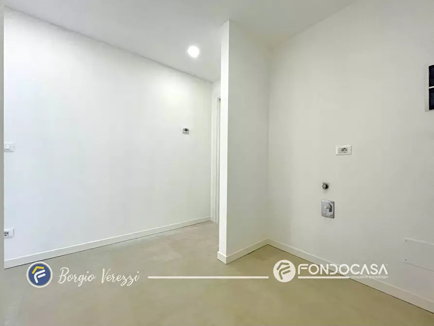 Immagine 5 di Appartamento in vendita  in Via Giacomo Matteotti a Borgio Verezzi