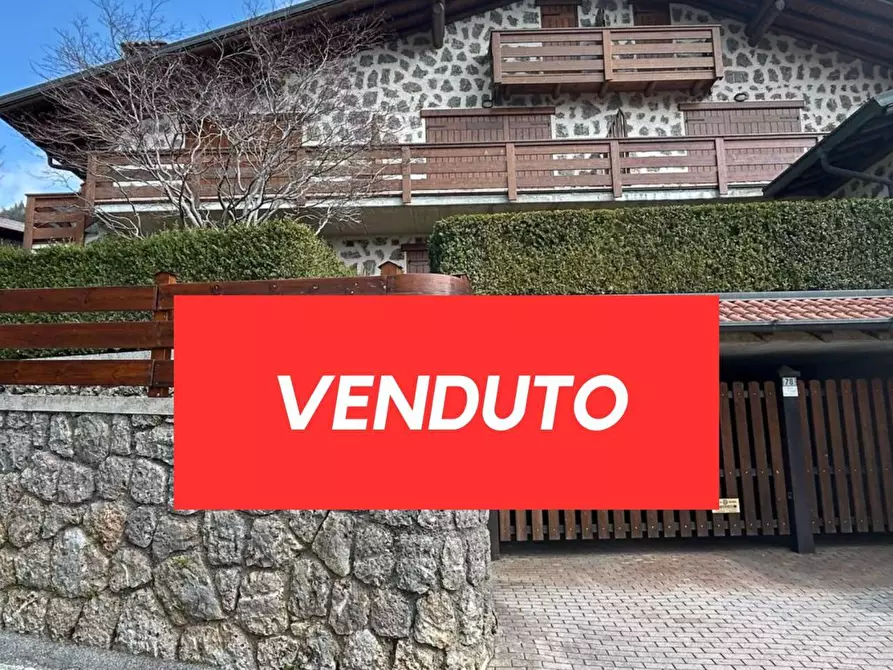 Immagine 1 di Appartamento in vendita  in Via Costa Salaer 80 a Ardesio