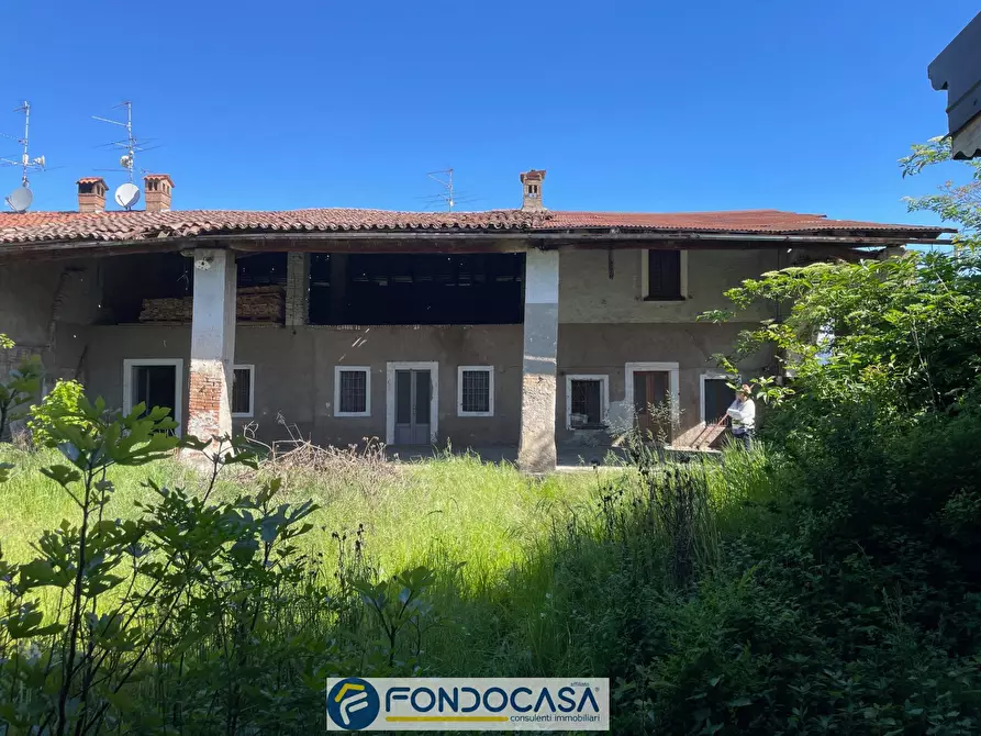 Immagine 4 di Rustico / casale in vendita  a Rovato