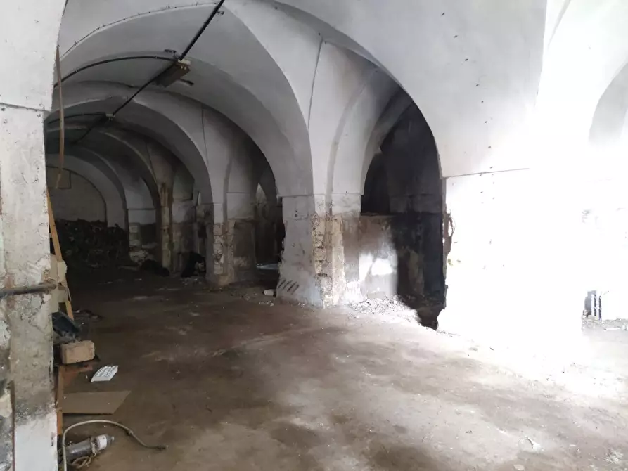 Immagine 9 di Locale commerciale in vendita  in via salentina 3 a Ugento