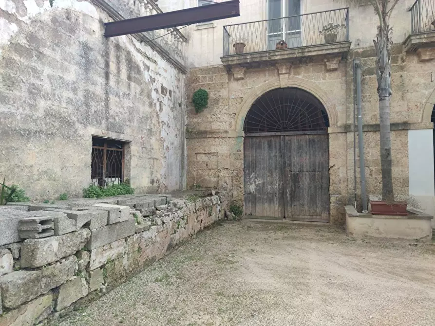 Immagine 14 di Locale commerciale in vendita  in via salentina 3 a Ugento