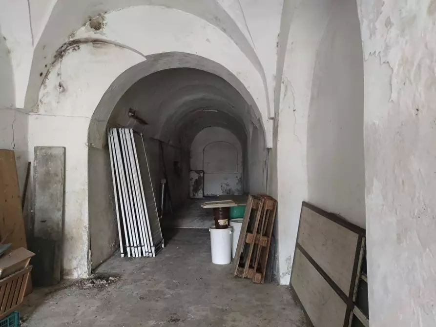 Immagine 16 di Locale commerciale in vendita  in via salentina 3 a Ugento