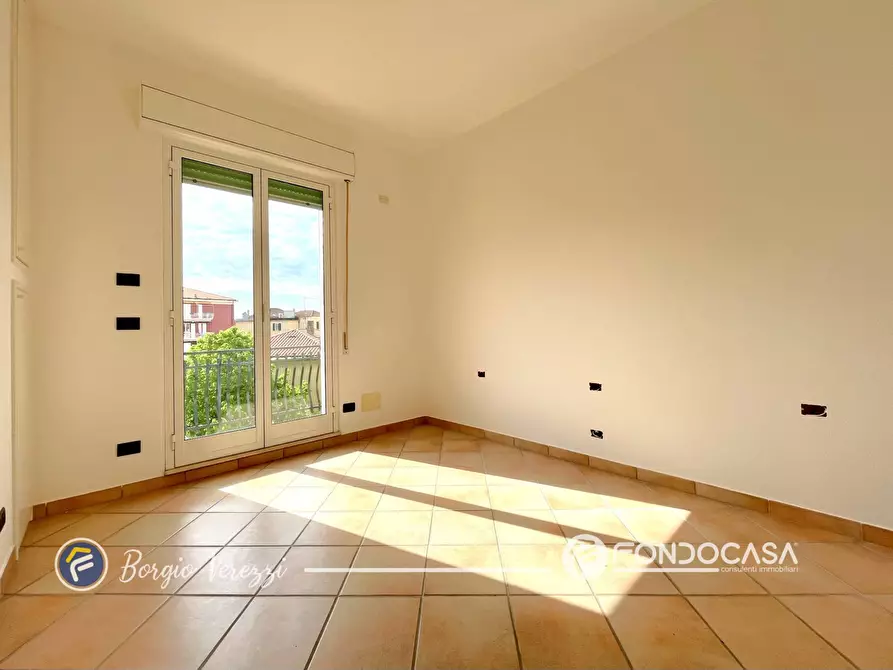 Immagine 10 di Appartamento in vendita  in Via Giacomo Matteotti a Borgio Verezzi