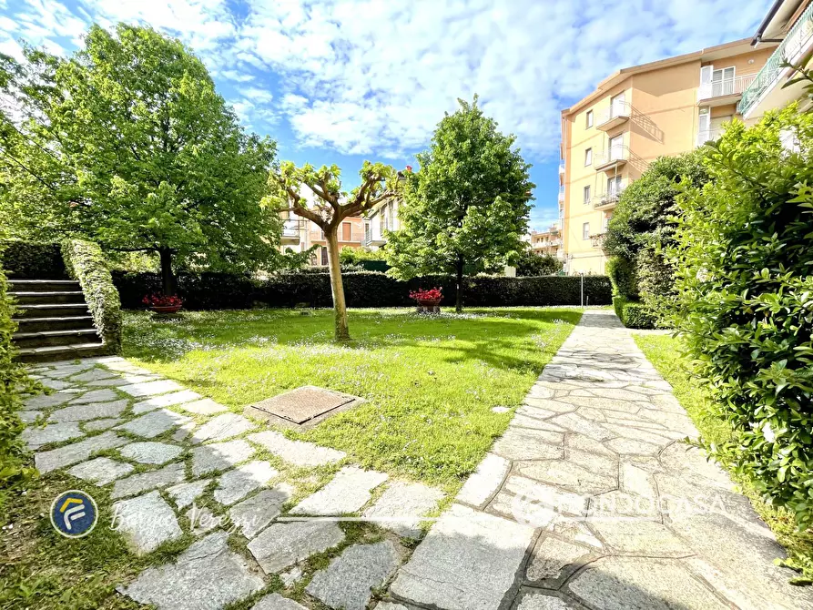 Immagine 17 di Appartamento in vendita  in Via Giacomo Matteotti a Borgio Verezzi