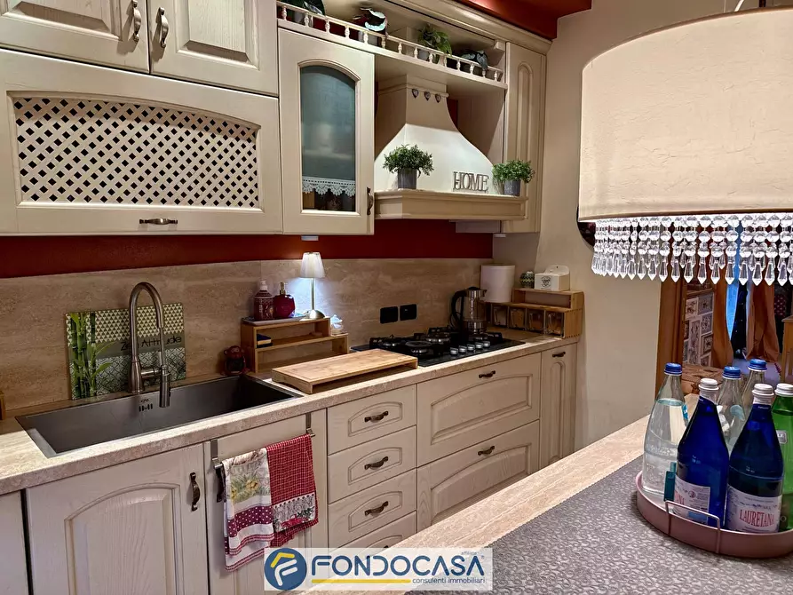 Immagine 15 di Villa in vendita  a Rovato