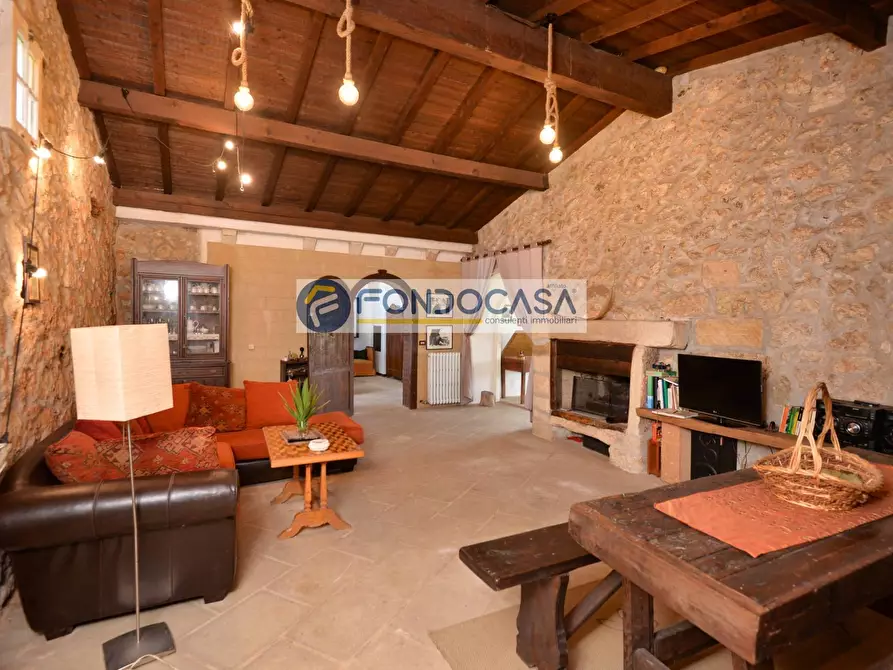 Immagine 7 di Villa in vendita  a Bagnolo Del Salento