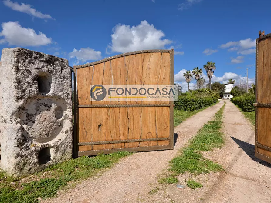 Immagine 26 di Villa in vendita  a Bagnolo Del Salento