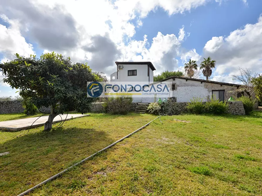 Immagine 41 di Villa in vendita  a Bagnolo Del Salento