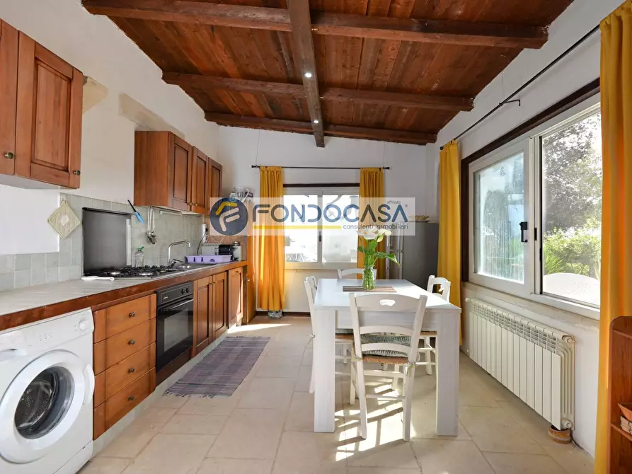 Immagine 11 di Villa in vendita  a Bagnolo Del Salento