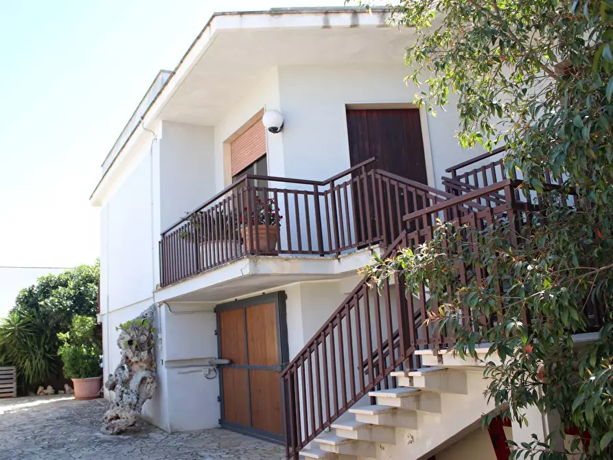 Immagine 101 di Villa in vendita  in via d'acquino 5 5 a Avetrana