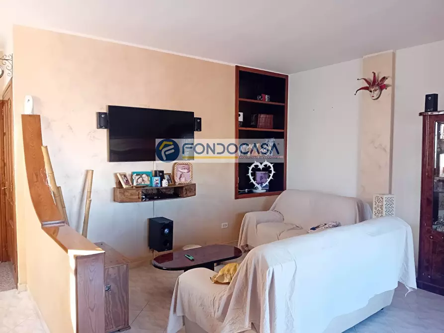 Immagine 4 di Casa indipendente in vendita  in Via San Vitale a Castro