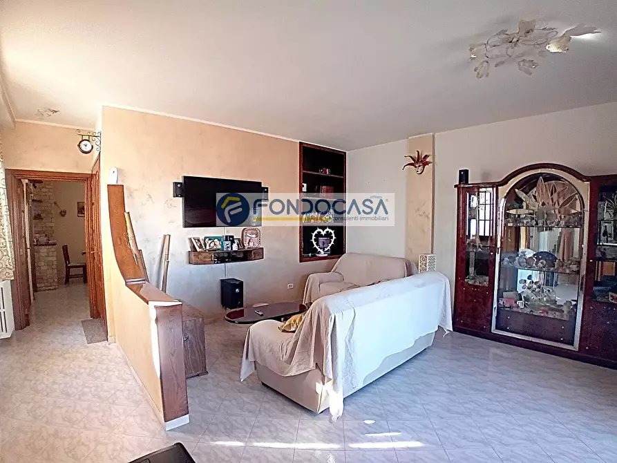 Immagine 6 di Casa indipendente in vendita  in Via San Vitale a Castro