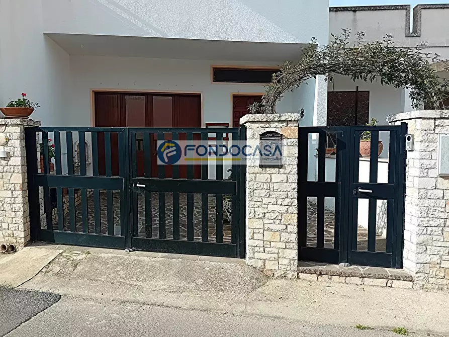 Immagine 41 di Casa indipendente in vendita  in Via San Vitale a Castro
