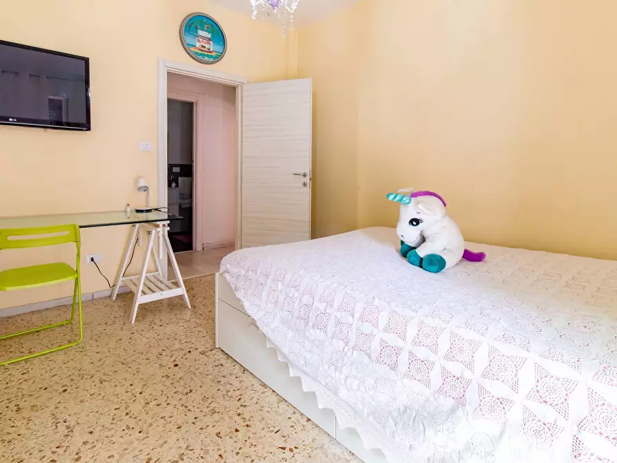 Immagine 25 di Appartamento in vendita  in Via Dei Greci 64/L a Salerno