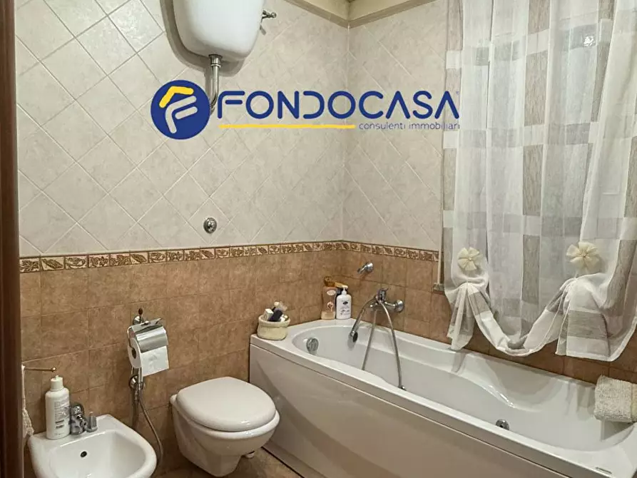 Immagine 10 di Villa in vendita  in via spazzilli 10 a Giugliano In Campania