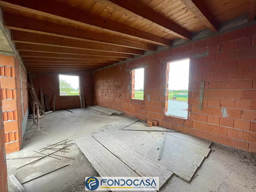 Immagine 14 di Rustico / casale in vendita  a Rovato