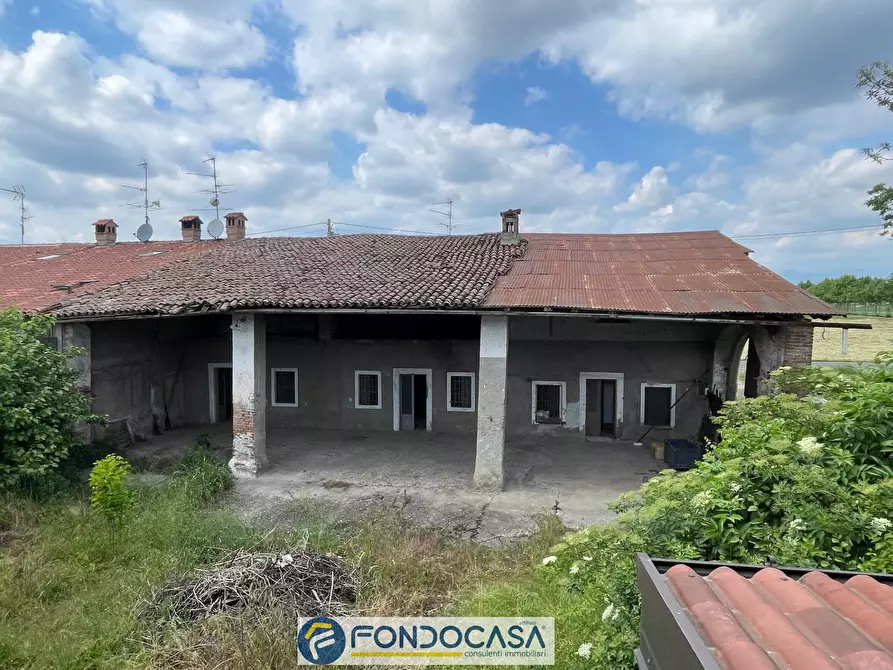 Immagine 2 di Rustico / casale in vendita  a Rovato