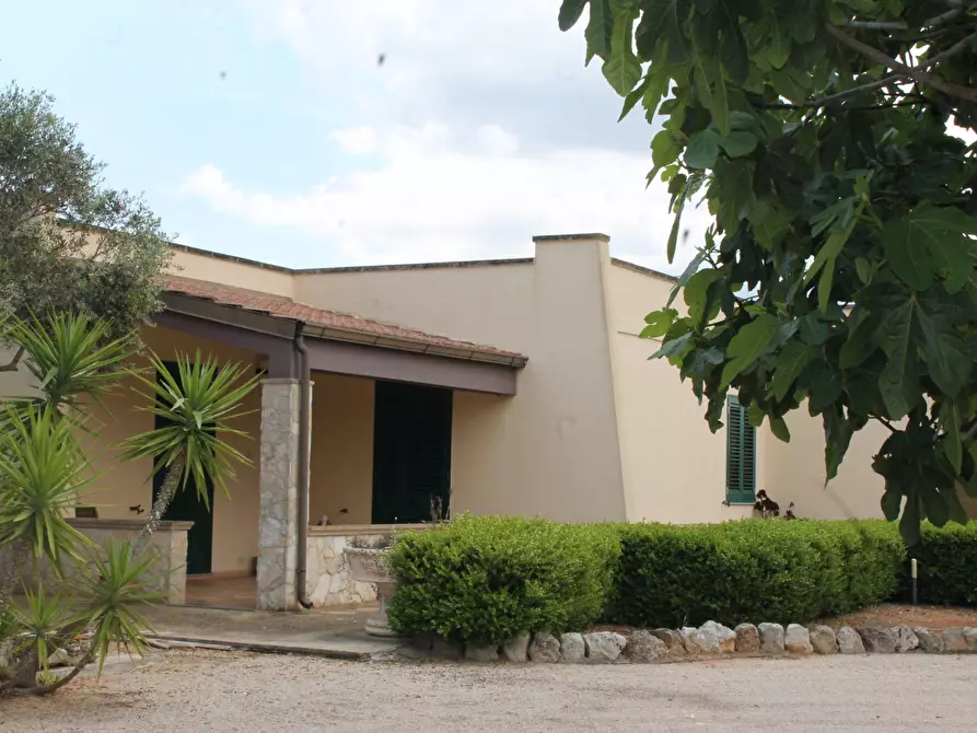 Immagine 9 di Villa in vendita  in via per castrignano 1 a Corigliano D'otranto